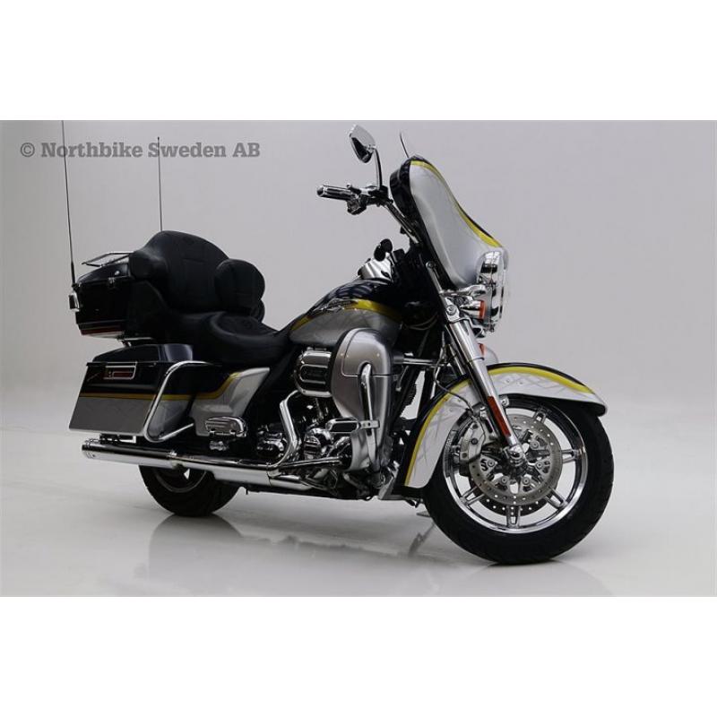 Harley-Davidson Ultra CVO FLHTCUSE -12